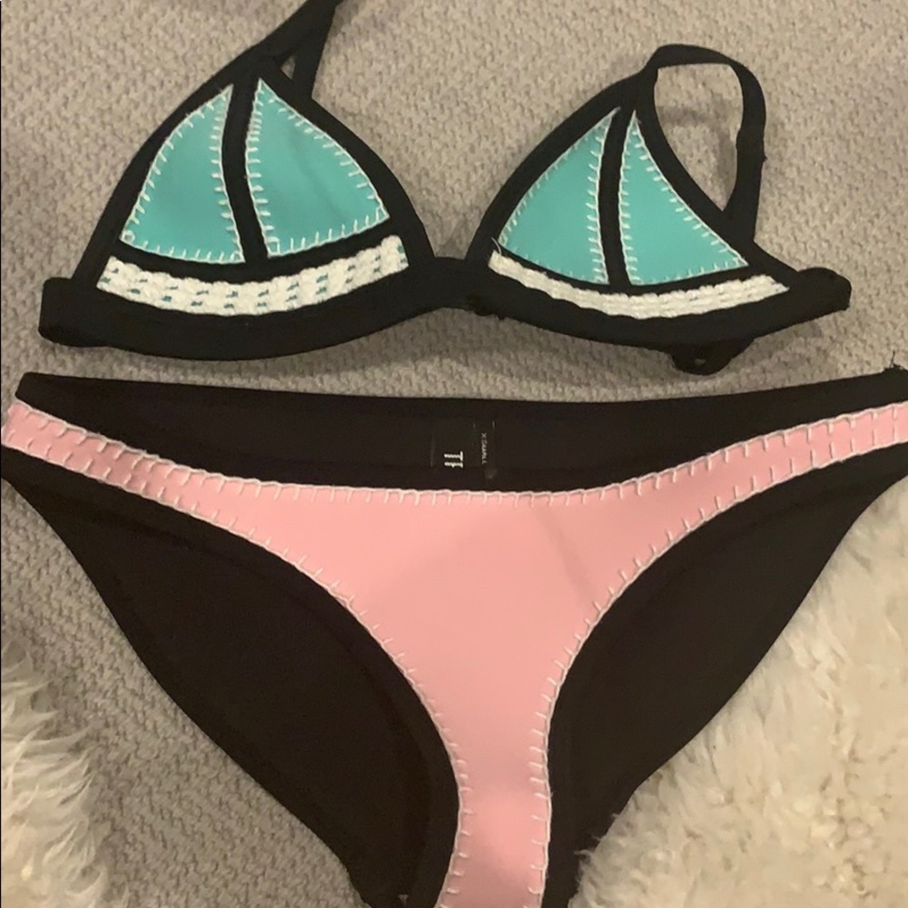 triangl bikini